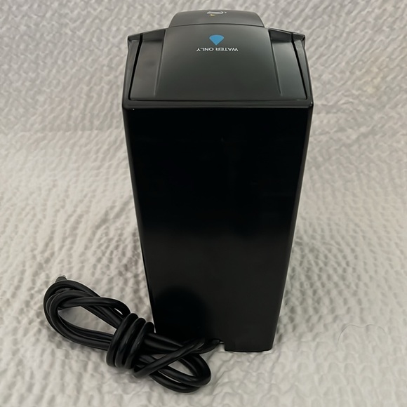 Keurig K130 K-Cup Brewer - Picture 6 of 9